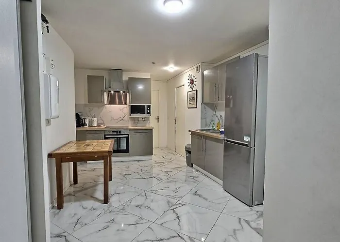 Paris & - 5 Mins From Train Station - Harmony Champs-Sur-Marne